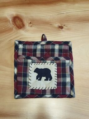 Park Designs Concord Black Bear Pot holder